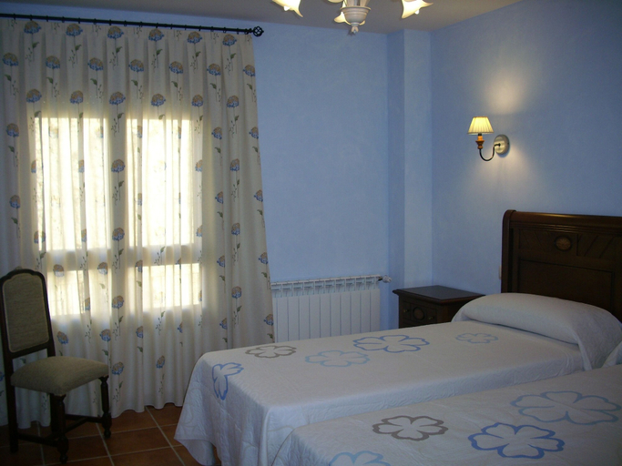 Bedroom 2, Casa Rural Las Murallas, Guadalajara