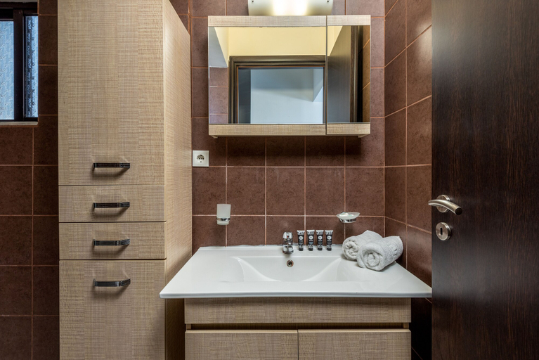 Bathroom 5, City Center Hotel, South Aegean