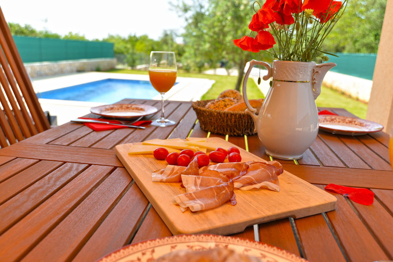 Food & Drinks, House 1833, Rovinj