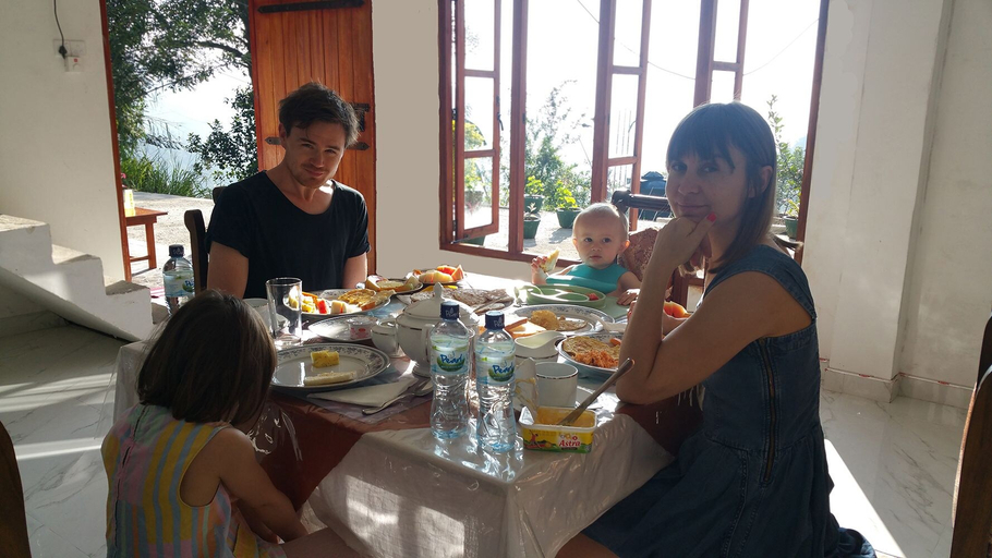 Food & Drinks 5, Paraiso Guest House, Ella