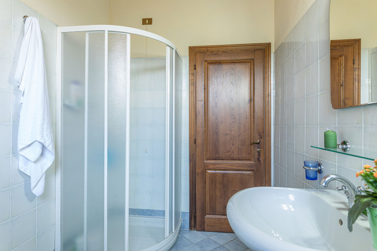Bathroom 4, Tenuta La Pieve Casale Presciano, Arezzo
