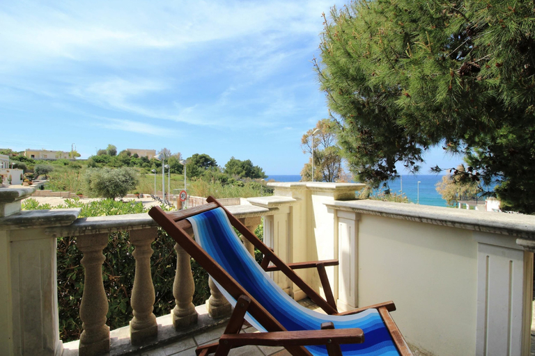 Others 5, Alfa Ma Beach Front, Lecce
