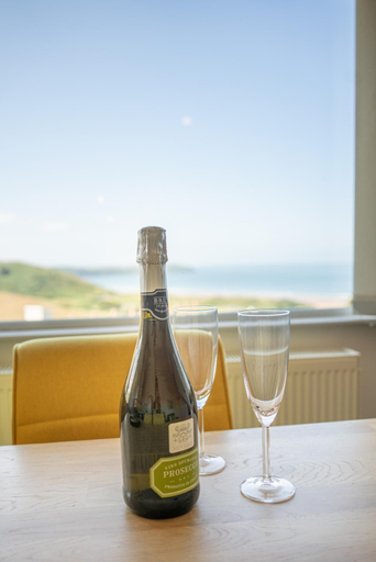 Food & Drinks 5, Higher Upover, Devon