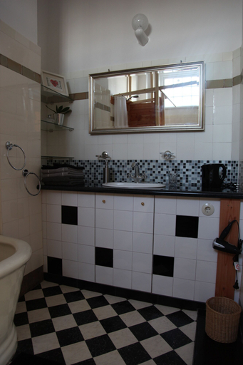 Bathroom 3, Boutique Pension Ahoi, Dithmarschen