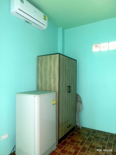 Others 5, Pek House, Phuket Island