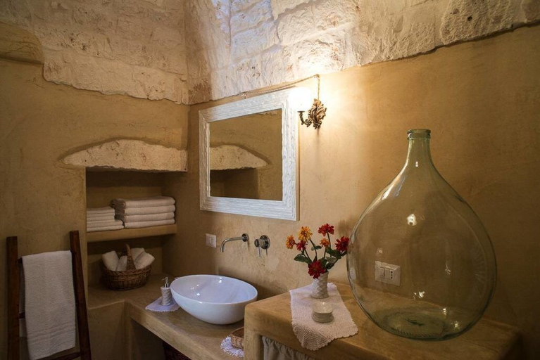 Bathroom 4, Agriturismo Grotta di Figazzano, Brindisi