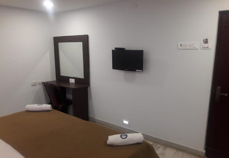 Bedroom 2, Hotel Ramco Residency , Kancheepuram