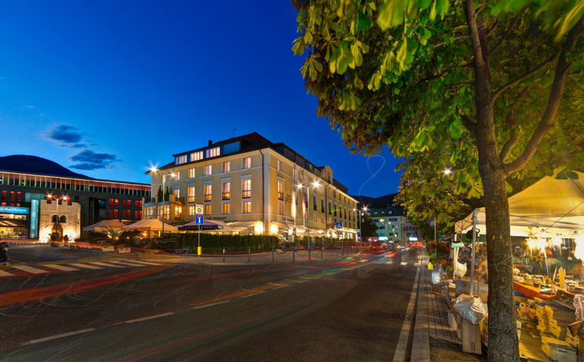 Exterior & Views 2, Hotel Post, Bolzano