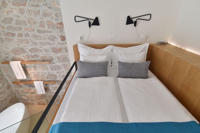 Bedroom 2, The Bridge Luxury Apartments, Zadar