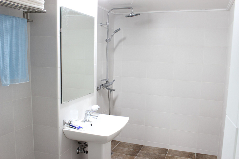 Bathroom 3, The Lucete Hotel, Seogwipo