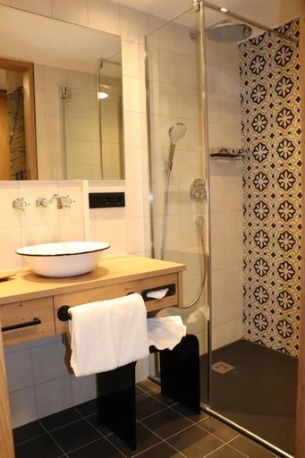 Bathroom 5, Brauereigasthof & Hotel Schäffler, Oberallgäu
