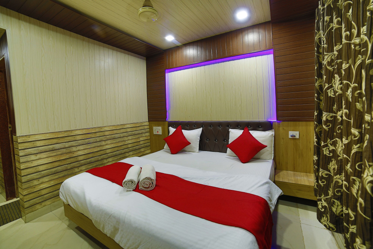 Bedroom 3, Hotel Good Luck Residency, Mount Abu, Sirohi
