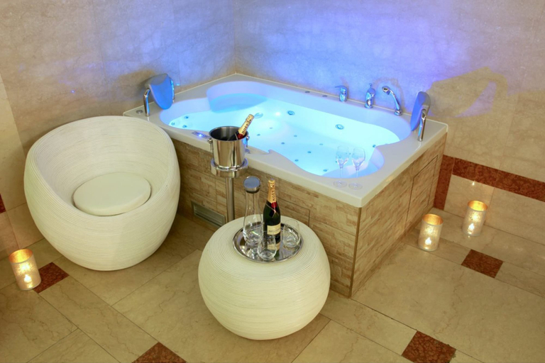 Bathroom 5, Majestic Plaza Hotel Prague, Praha 1