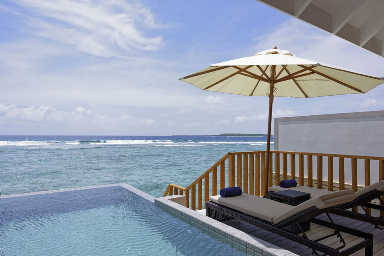 Sport & Beauty 3, Brennia Kottefaru, Raa Atoll