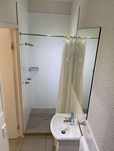 Bathroom 4, Central Motel Mooloolaba, Maroochy - Mooloolaba