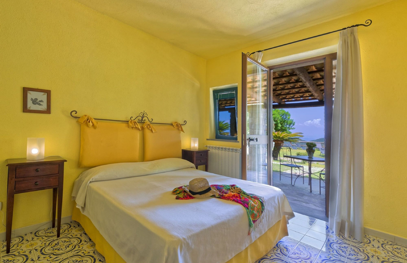 Bedroom 4, Agriturismo Pera di Basso, Napoli