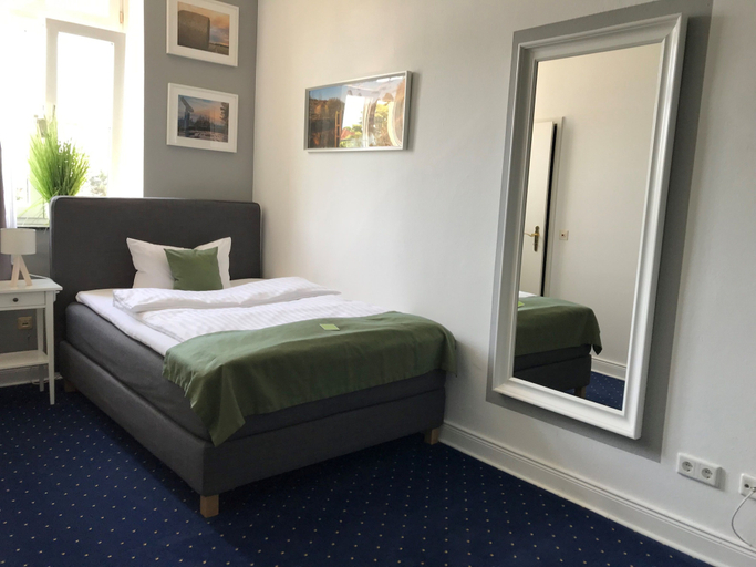 Bedroom 4, Hotel Riesenbeck - Self Check-In, Steinfurt