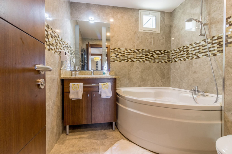 Bathroom 4, Hotel Azdif, Setif