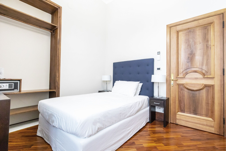 Bedroom 3, Gramsci Suites, Napoli