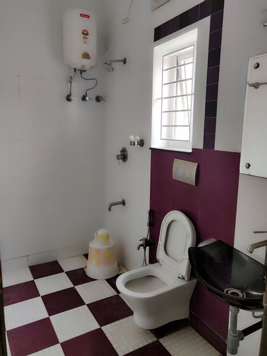 Bedroom 3, Swarna Sudarshan Service Apartments, Kancheepuram