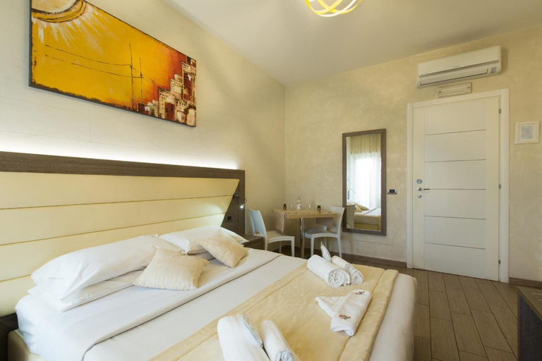 Bedroom 4, Relais Tiburtina, Rome