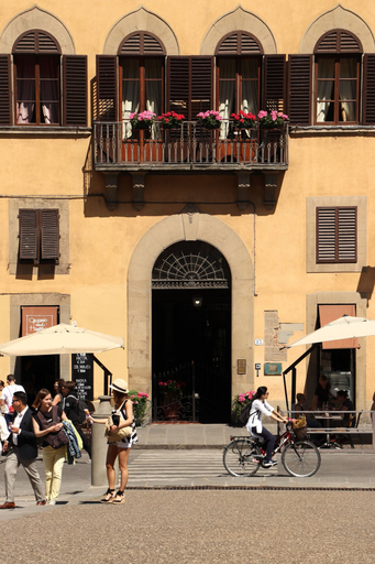 Exterior & Views 2, Piazza Pitti Palace, Florence
