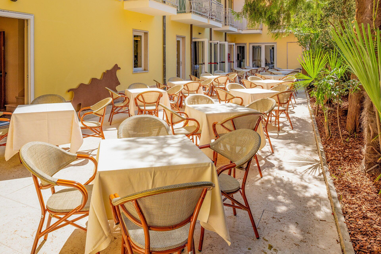 Food & Drinks 5, Hotel Centrale, Verona