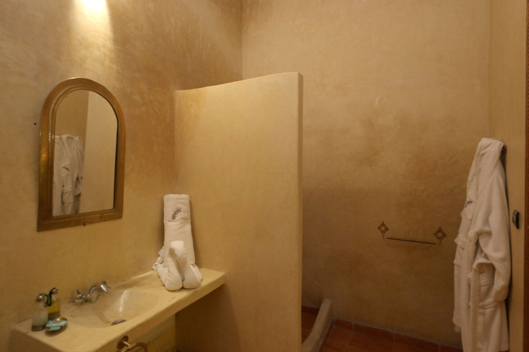 Bathroom 5, Riad Maissoun, Marrakech