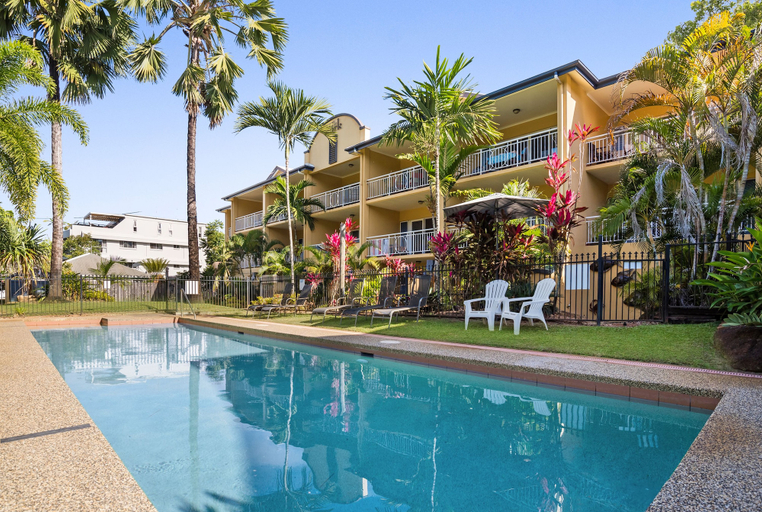 Sport & Beauty 5, The York Beachfront Holiday Apartments, Cairns