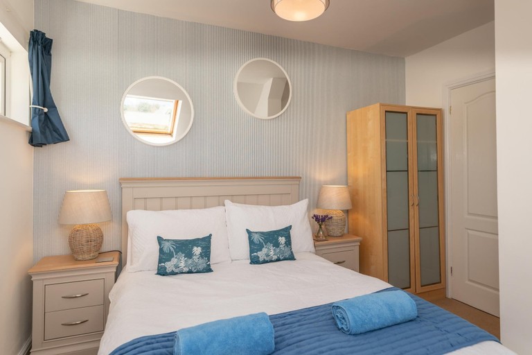 Bedroom 3, Higher Upover, Devon
