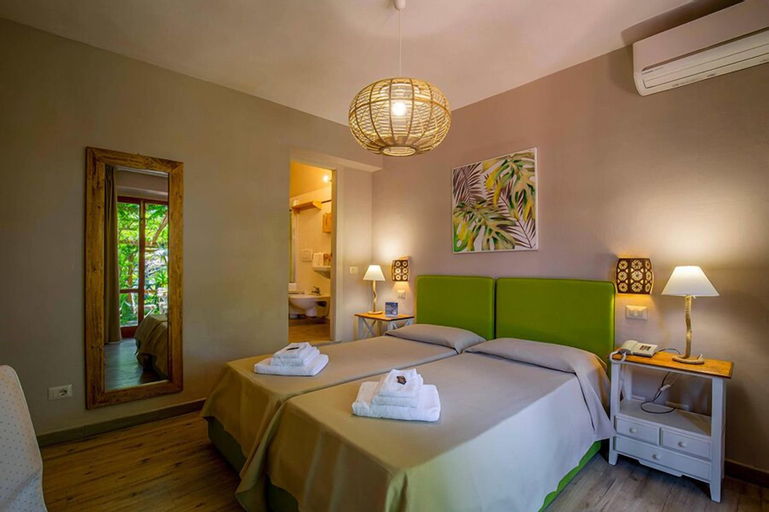 Hotel Cernia Isola Botanica, Livorno