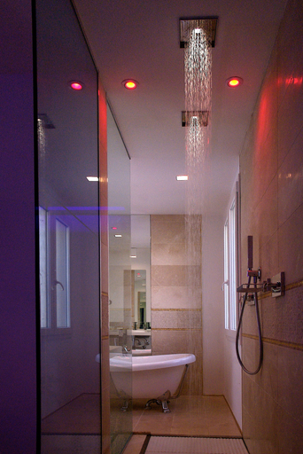 Bathroom 4, Metropolitan Hotel, Bologna