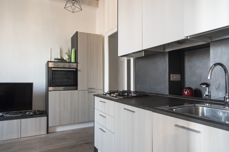 Private kitchenette 2, Stylish 1 Bedroom Flat in City Life District, Milano