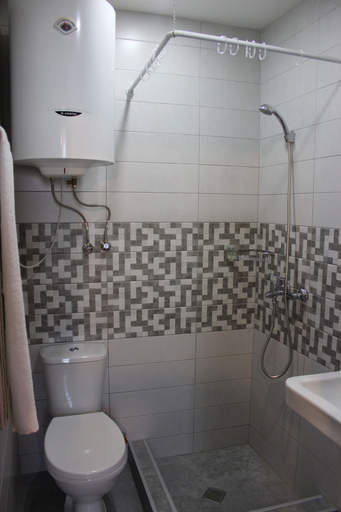 Bathroom 4, Marotel, Tbilisi