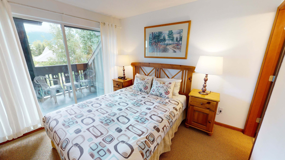 Bedroom 2, Stoney Creek Lagoon - Whistler Premier, Squamish-Lillooet
