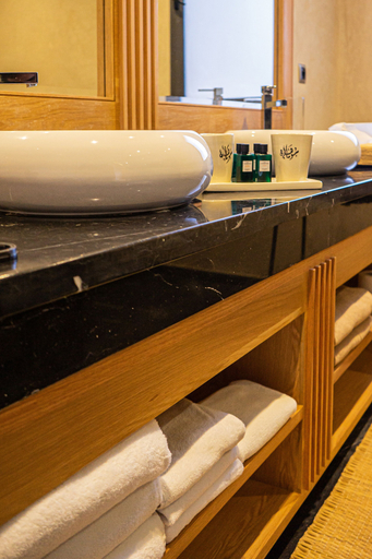 Bathroom 5, SUMAHAN SUITES & SPA, Al Haouz