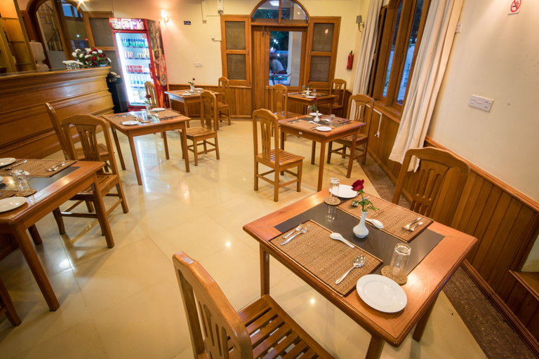 Food & Drinks 5, Win Unity Pyin Oo Lwin, Mandalay