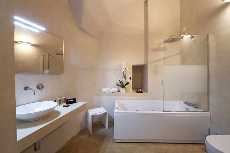 Bathroom 5, I Bastioni San Domenico - Boutique Hotel, Lecce