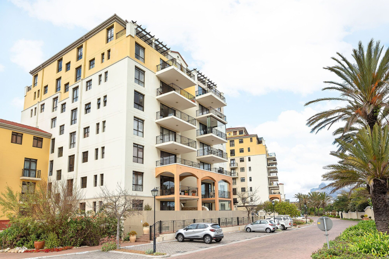 Exterior & Views 2, Island Club 206, City of Cape Town