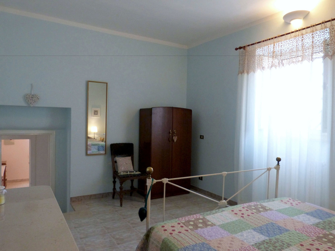 Bedroom 3, B&B Trullo Casa Rosa, Taranto