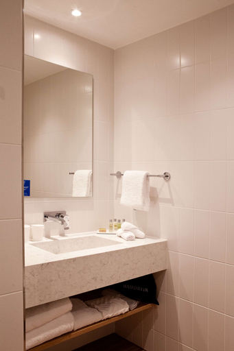 Bedroom 4, Hilton Garden Inn Munich Messe, München