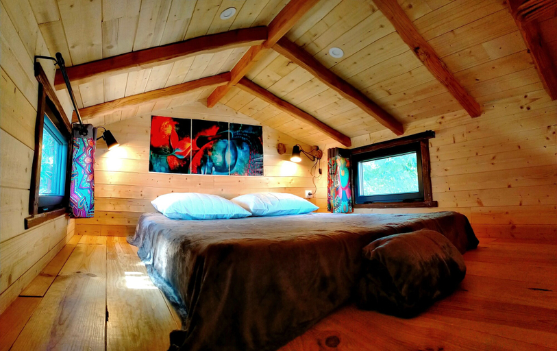 Bedroom 3, Coeur de Châtaigne, Hérault