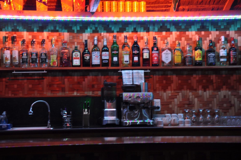 Food & Drinks 5, Parrot Resort Moalboal, Moalboal