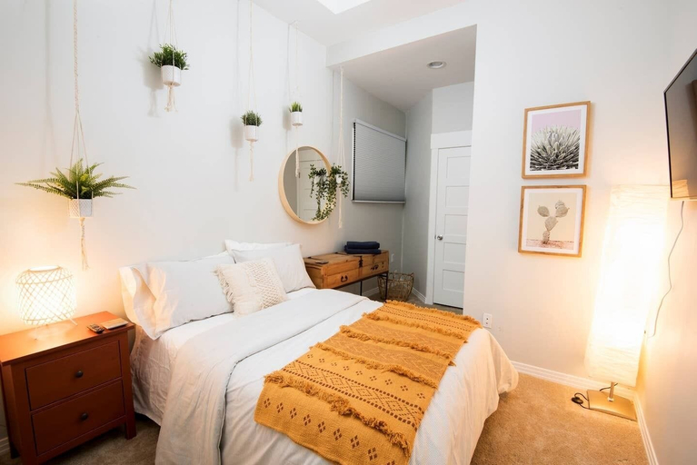 Bedroom 3, The Luxurious Lipan Launchpad Zen Paradise, Denver