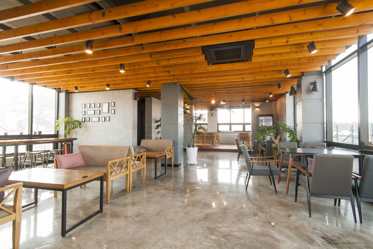 Food & Drinks 5, On The Stone Guesthouse 1 - Hostel, Seogwipo