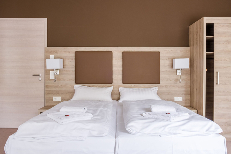 Bedroom 4, Hotel zur Ostsee, Rostock