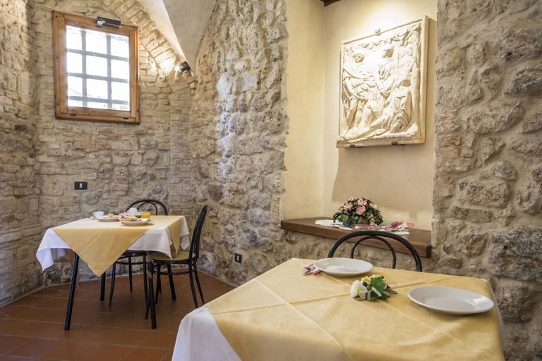 Food & Drinks 4, Castel Pietraio, Siena
