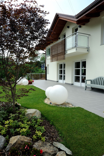 Exterior & Views 2, La Foresteria Canavese Country Club, Torino