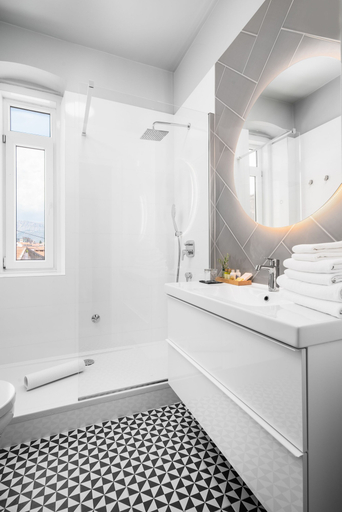 Bathroom 4, 3 Rooms Boutique-Hotel, Split