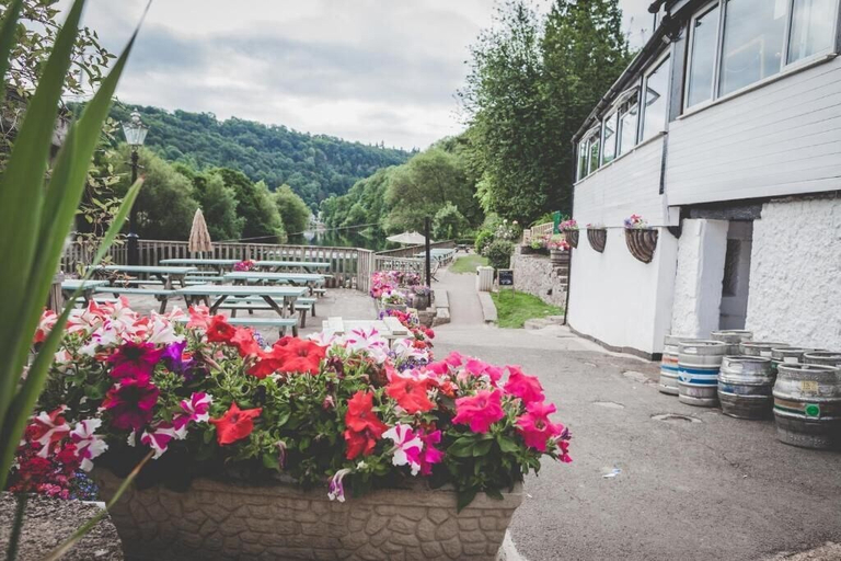 Others 5, Ye Old Ferrie Inn, Gloucestershire